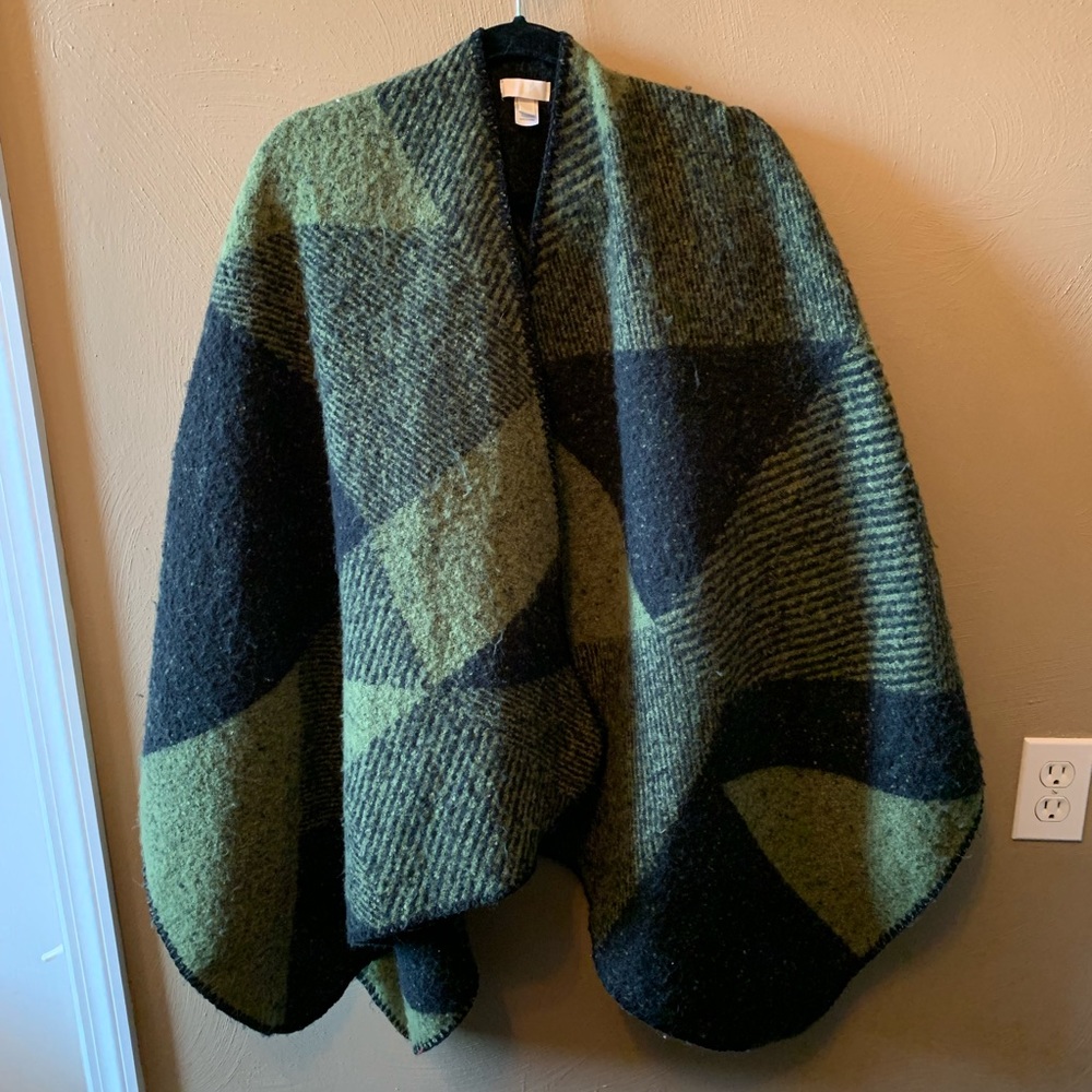 Charming Charlie Sweater Cardigan Poncho